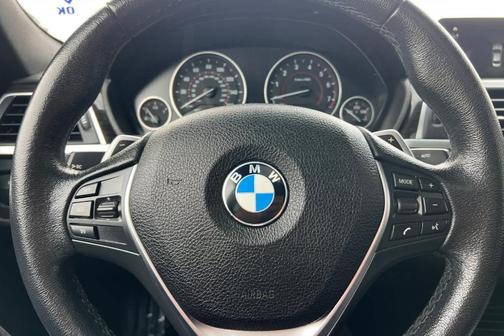 2018 BMW 330e iPerformance