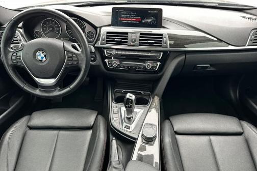 2018 BMW 330e iPerformance