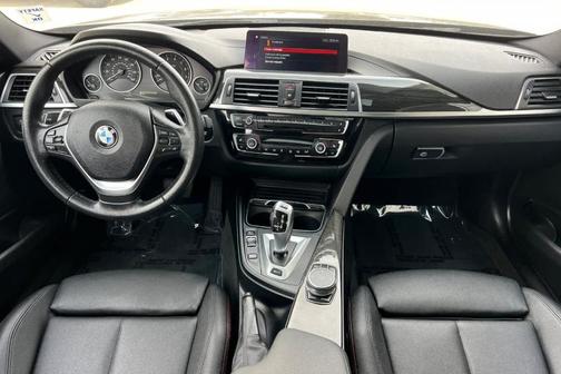 2018 BMW 330e iPerformance