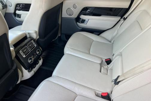 Fuji White 2019 Land Rover Range Rover HSE