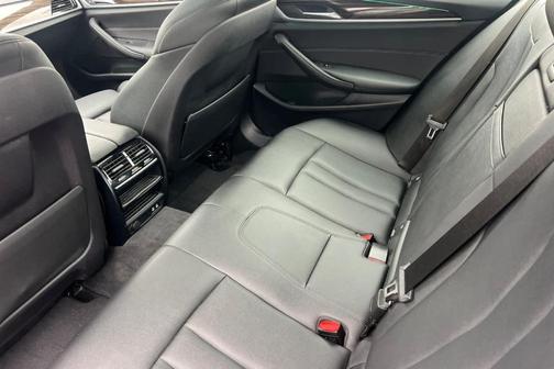 2020 BMW 530e iPerformance