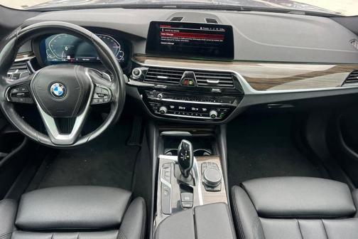 2020 BMW 530e iPerformance