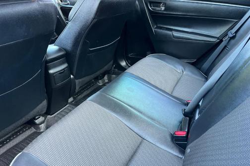 Classic Silver Metallic 2015 Toyota Corolla S