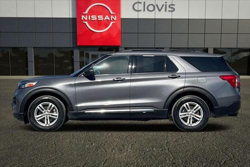 Carbonized Gray 2022 Ford Explorer XLT