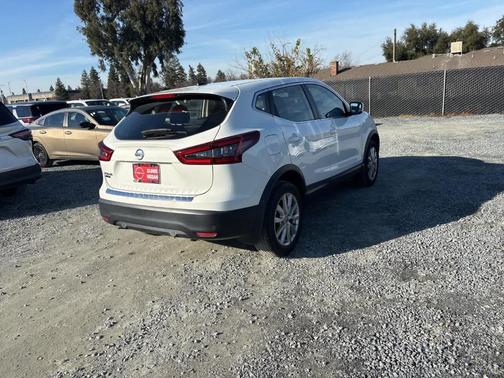 2021 Nissan Rogue Sport S