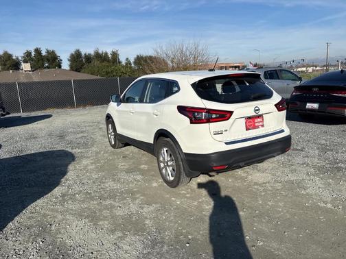 2021 Nissan Rogue Sport S