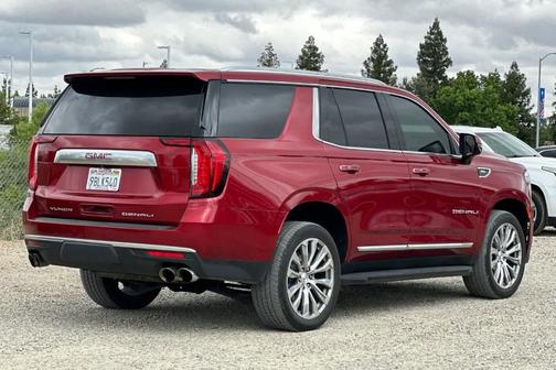 Cayenne Red Tintcoat 2022 GMC Yukon Denali