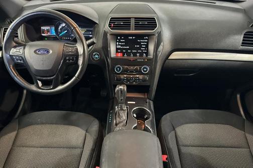 Cinnamon Glaze Metallic 2018 Ford Explorer XLT
