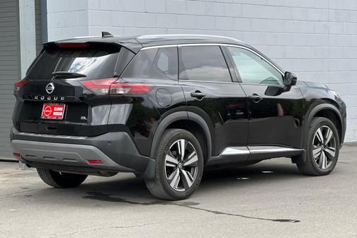 2021 Nissan Rogue SL