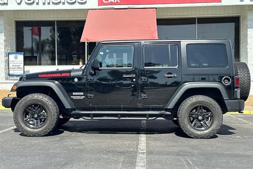 2017 Jeep Wrangler Unlimited Sport