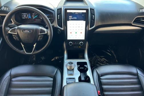 Carbonized Gray 2022 Ford Edge SEL