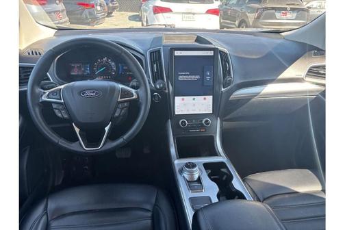 Carbonized Gray Metallic 2022 Ford Edge SEL