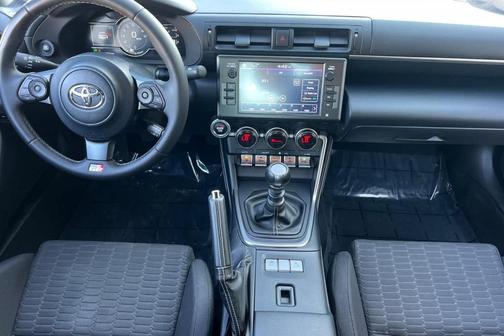 2024 Toyota GR86 Base