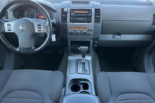 2006 Nissan Pathfinder SE
