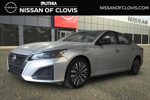 Brilliant Silver Metallic 2024 Nissan Altima 2.5 SV