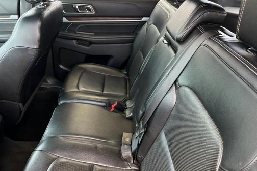 White Platinum Tri-Coat Metallic 2016 Ford Explorer Limited