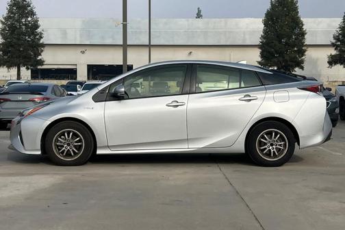 2016 Toyota Prius Two