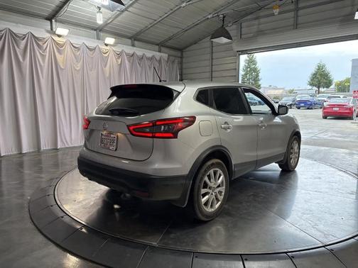2021 Nissan Rogue Sport S