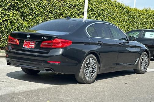 2019 BMW 540 i