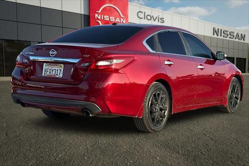 2018 Nissan Altima SV