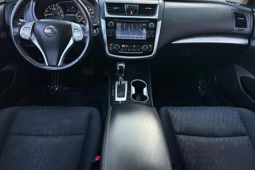 2018 Nissan Altima SV