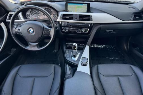 2016 BMW 320 i xDrive