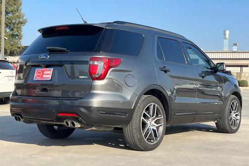 2018 Ford Explorer sport