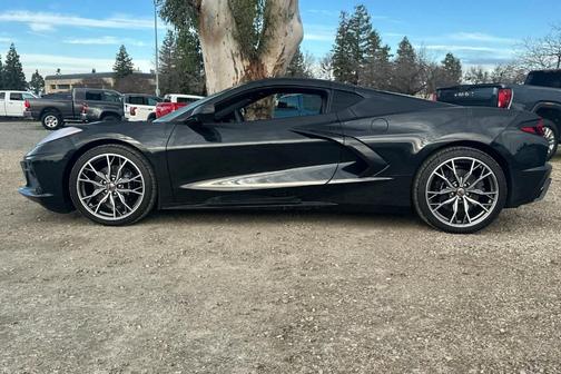 2024 Chevrolet Corvette Stingray w/1LT