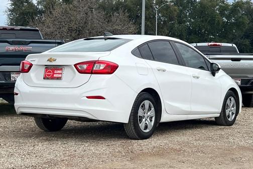 2017 Chevrolet Cruze LS
