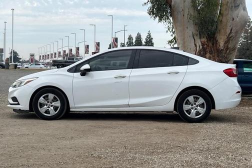 2017 Chevrolet Cruze LS
