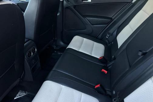 2017 Volkswagen Tiguan 2.0T S