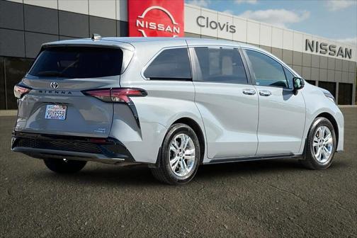 2023 Toyota Sienna XSE