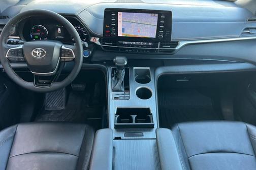 2023 Toyota Sienna XSE