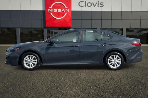 UNDERGROUND 2025 Toyota Camry LE