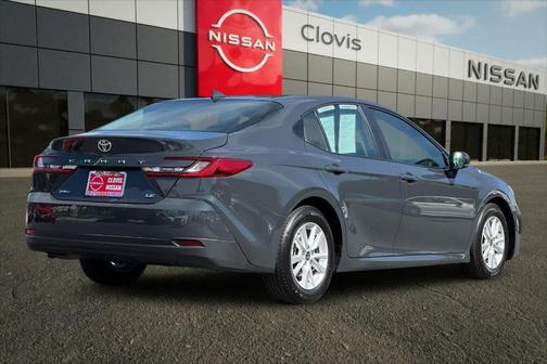 UNDERGROUND 2025 Toyota Camry LE