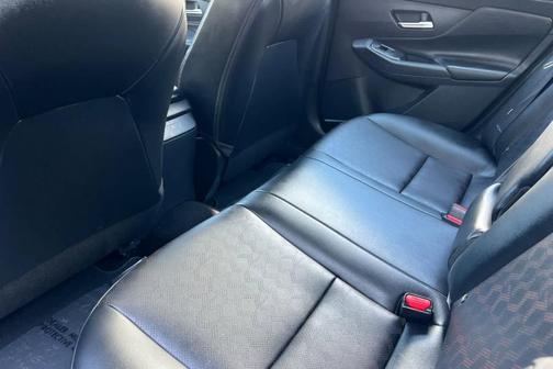 2t Gry Blk Roof 2026 Nissan Sentra SR