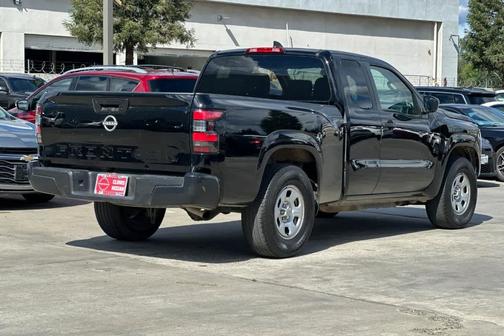Black 2024 Nissan Frontier S