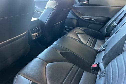 2021 Toyota Avalon XSE Nightshade