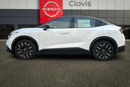 2026 Nissan Leaf PLAT+