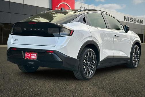 2026 Nissan Leaf PLATINUM+