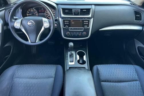 Gun Metallic 2016 Nissan Altima 2.5 S