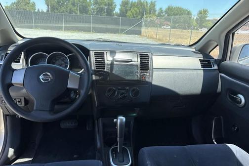 Sonoran Sand 2009 Nissan Versa 1.8 S