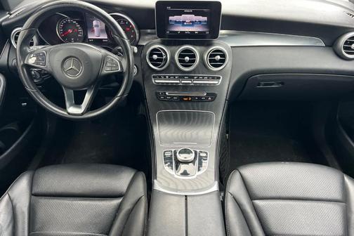 2018 Mercedes-Benz GLC 300 Base