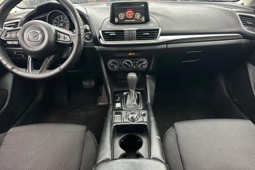 2018 Mazda Mazda3 Sport