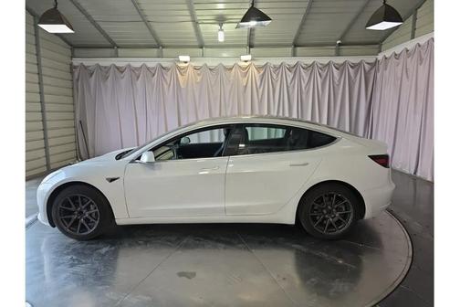 2019 Tesla Model 3 Standard Range