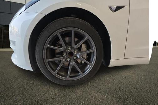 2019 Tesla Model 3 Standard Range