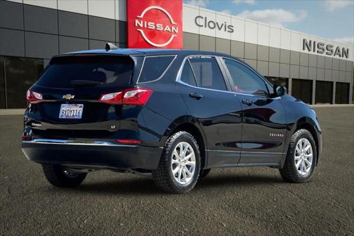 Mosaic Black Metallic 2021 Chevrolet Equinox 2LT