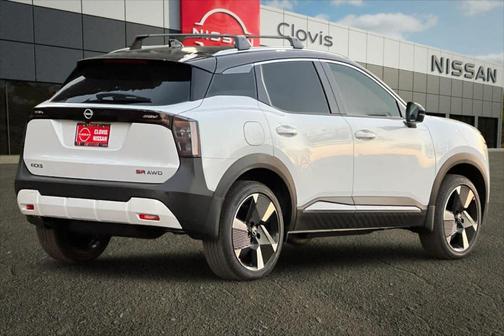 2026 Nissan Kicks SR