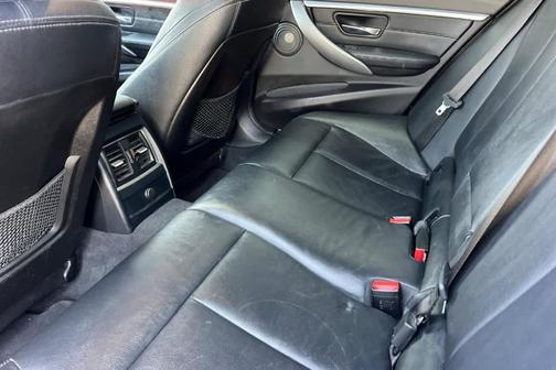 Black Sapphire Metallic 2018 BMW 340 i