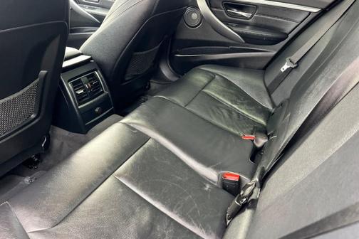 Black Sapphire Metallic 2018 BMW 340 i